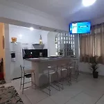 Apartamento Em Ubatuba- Centro - Apartamento 2 Quartos Com Ar Cond